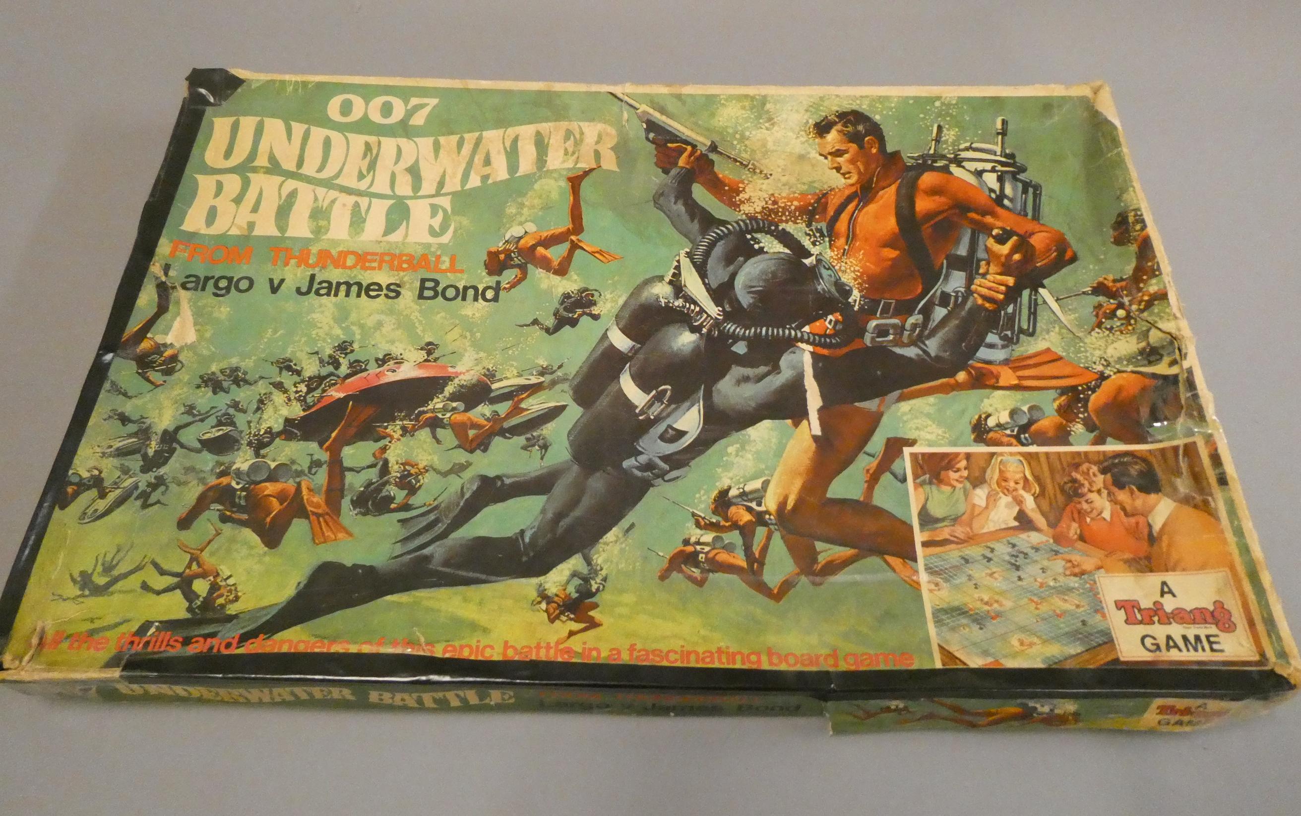 Triang James Bond Underwater Battle board game Image