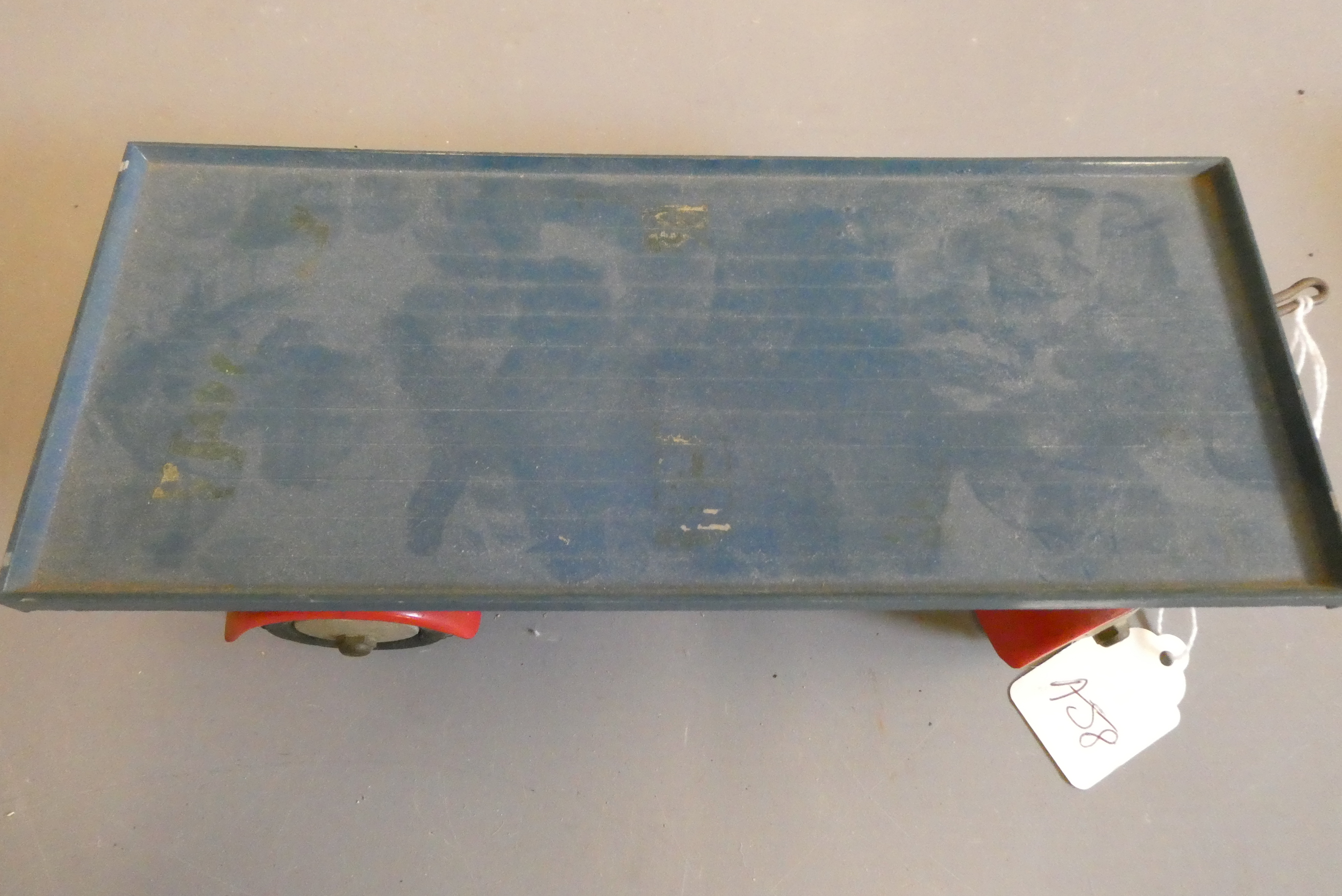 Shackleton Foden flatbed trailer for clockwork lorry finished in green, good (Est. plus 24% buyer's Image