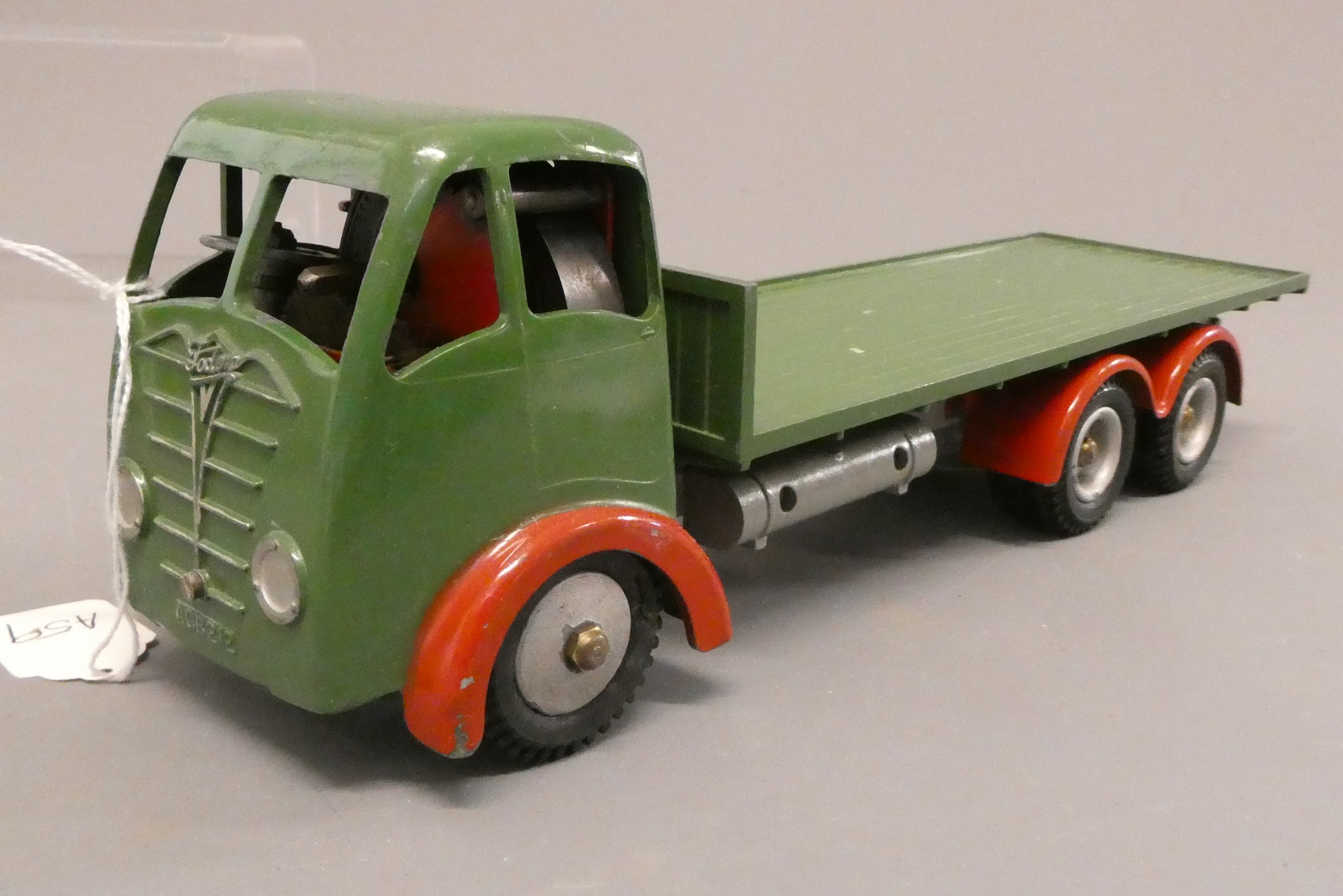 Shackleton Clockwork Foden Flat bed lorry finished in green with key Image