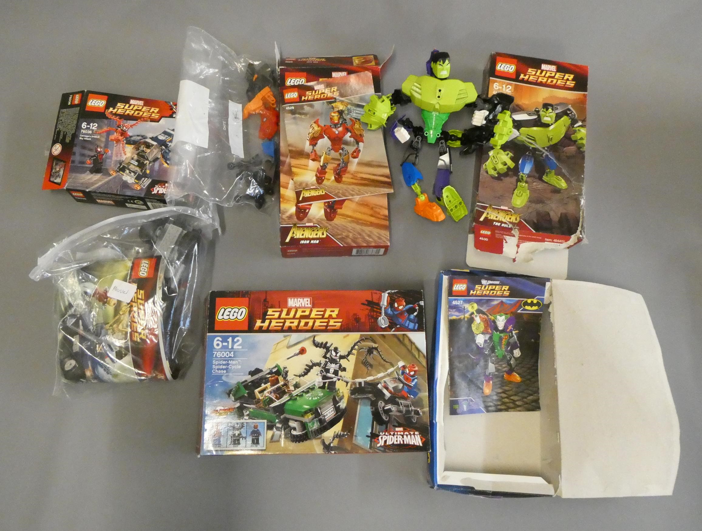 A large quantity of boxed and loose mixed Lego to include Atlantis 7985 Image