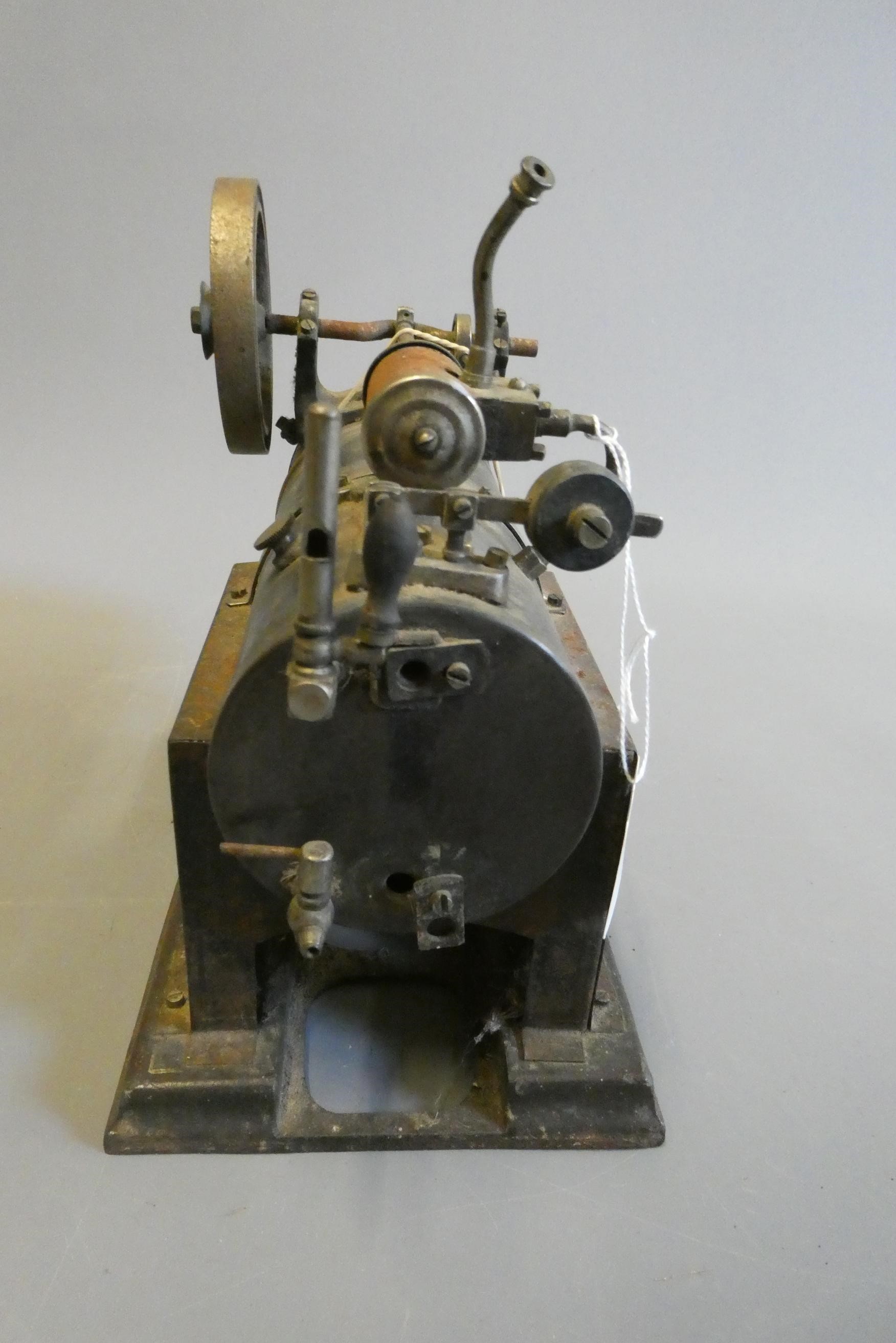 Bing over type stationary steam engine Image