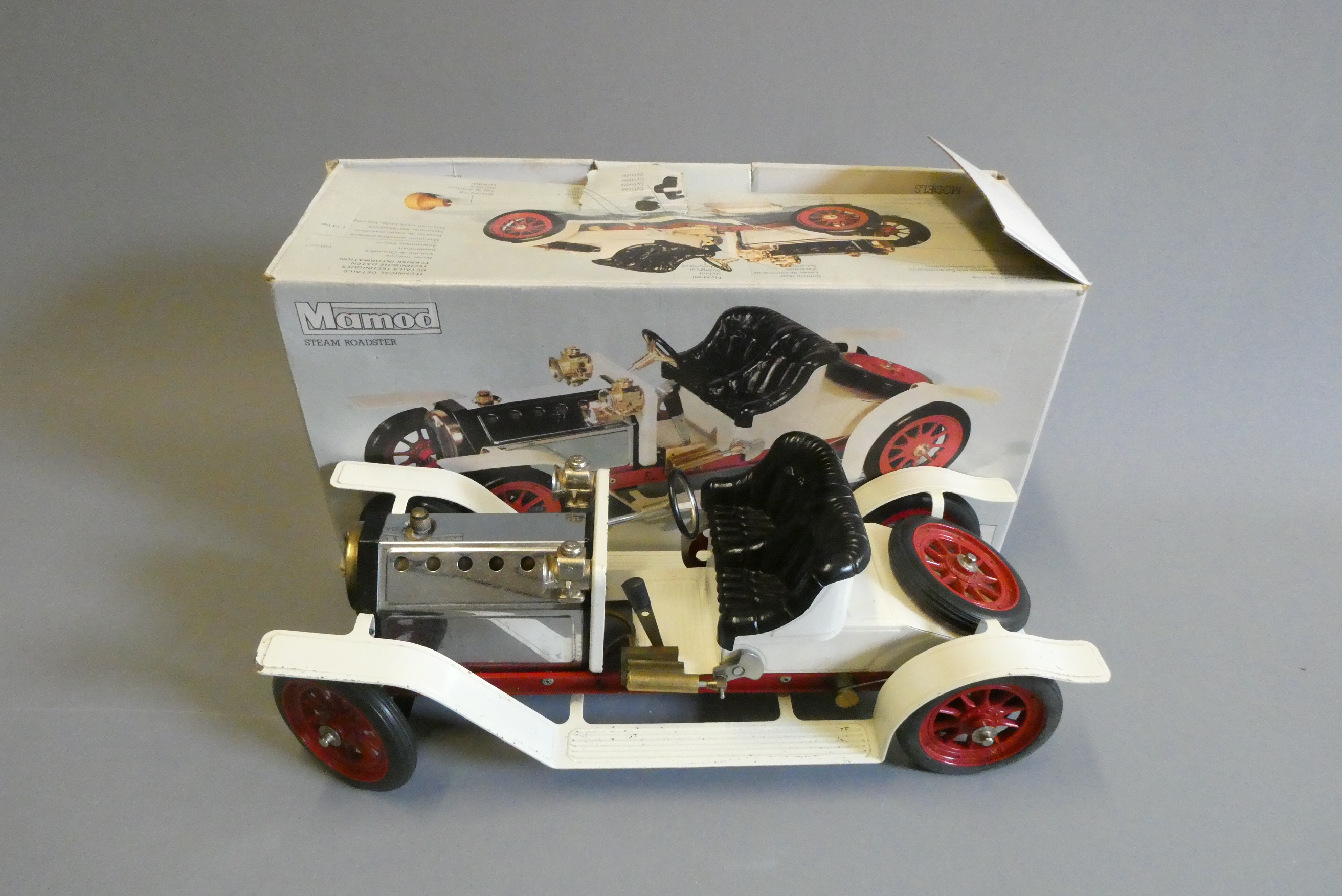 Mamod SE1 Steam Roadster Image