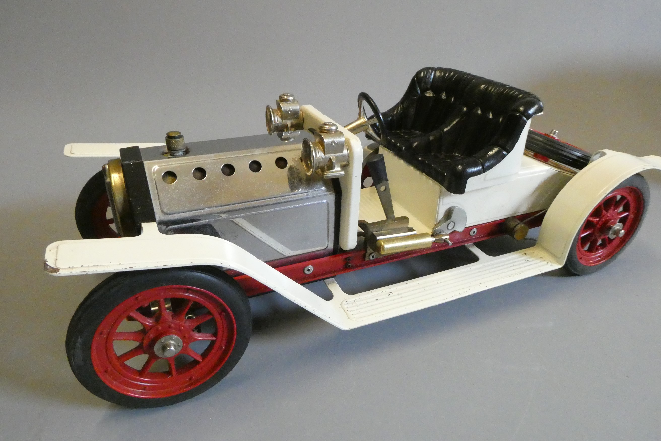 Mamod SE1 Steam Roadster Image