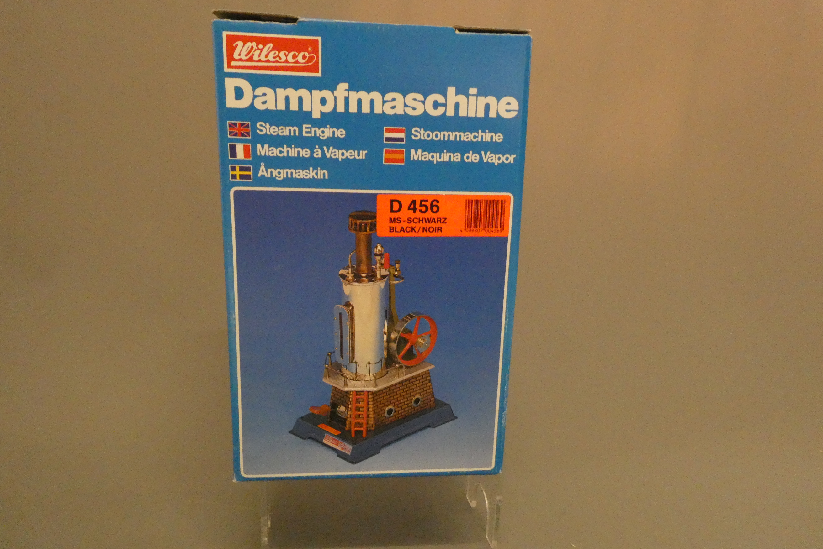 Wilesco D456 vertical steam engine finished in black with brass polished engine parts, boxed, Image