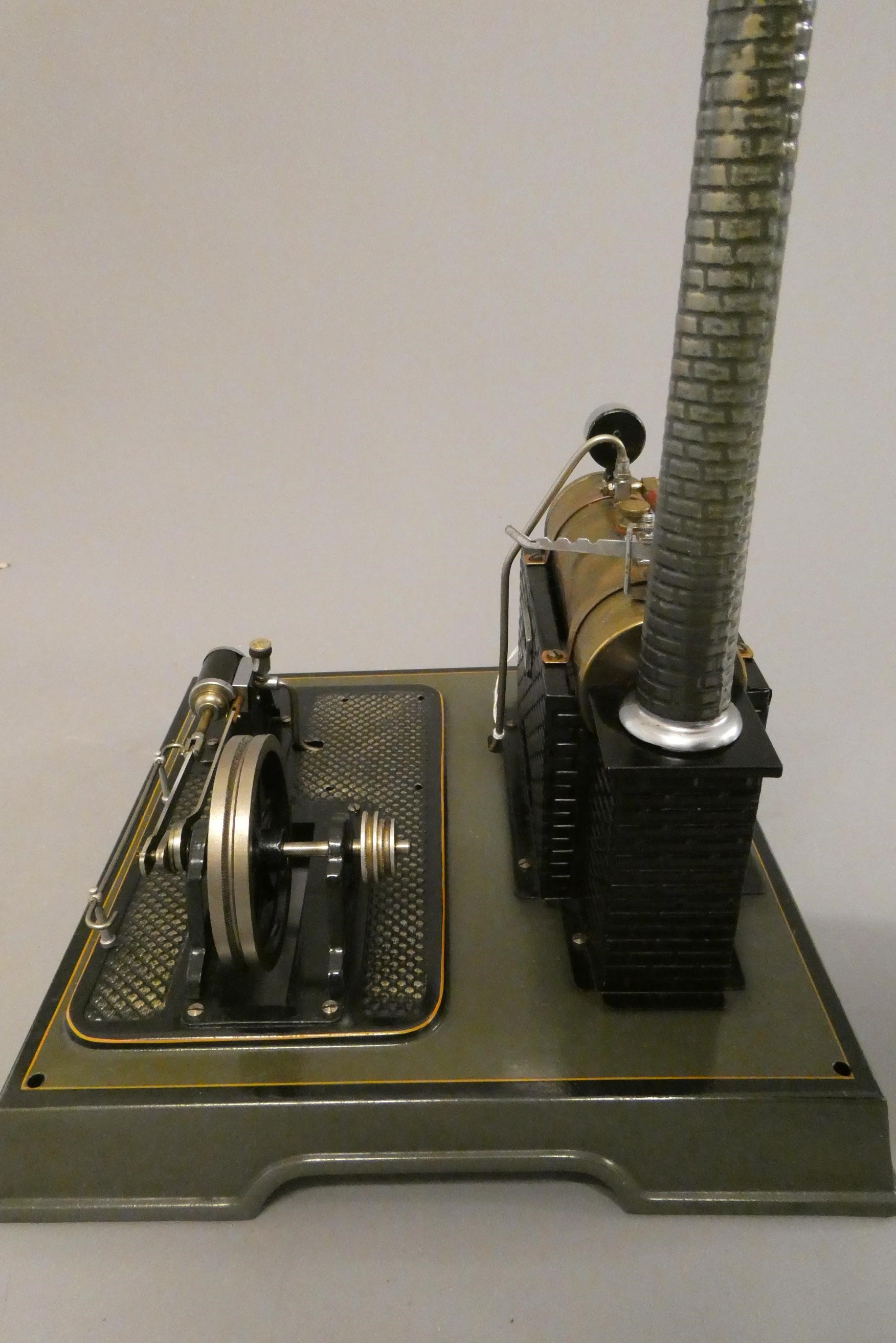 Marklin stationary steam engine sprit fired boiler with reversing single cylinder engine on tin Image