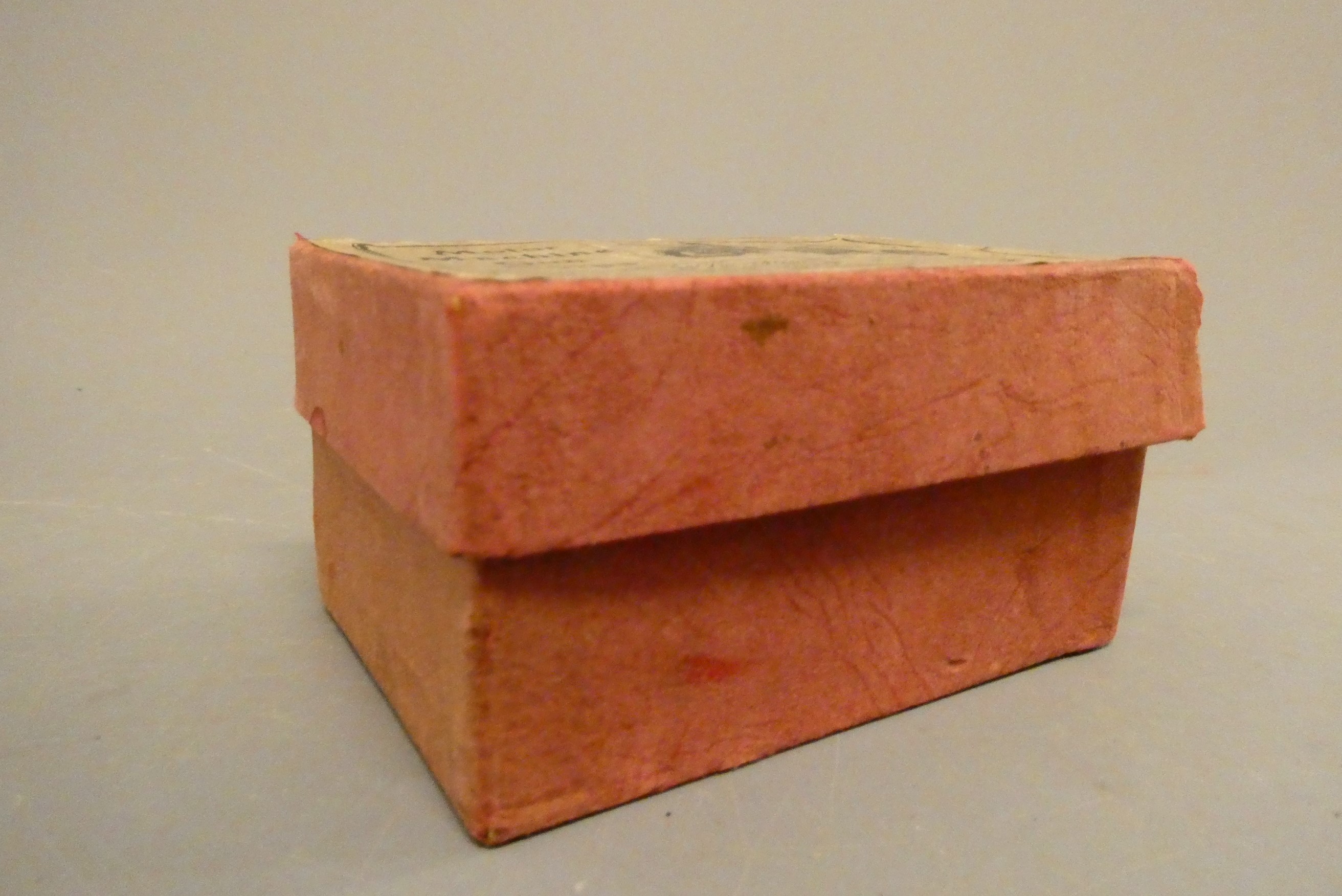 Britains motor machine gun corps motorcycle and gunner, boxed, fair (Est. plus 24% buyer's premium Image