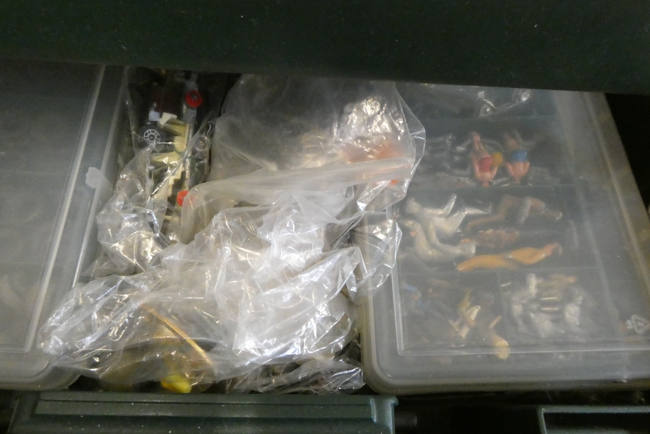 Spare parts for diecast models including tyres, drivers and fittings, good to excellent (Est. plus Image