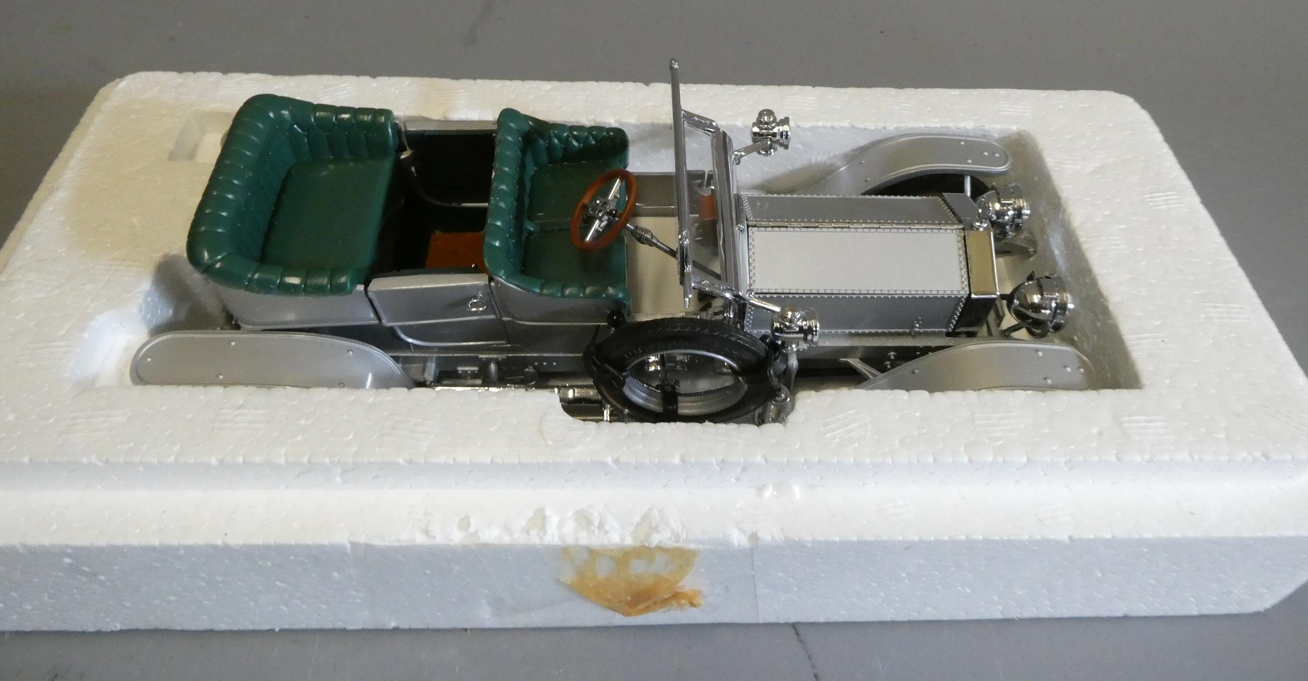 Franklin Mint Rolls Royce Silver Ghost, boxed,good+ (Est. plus 24% buyer's premium inc. VAT) Image