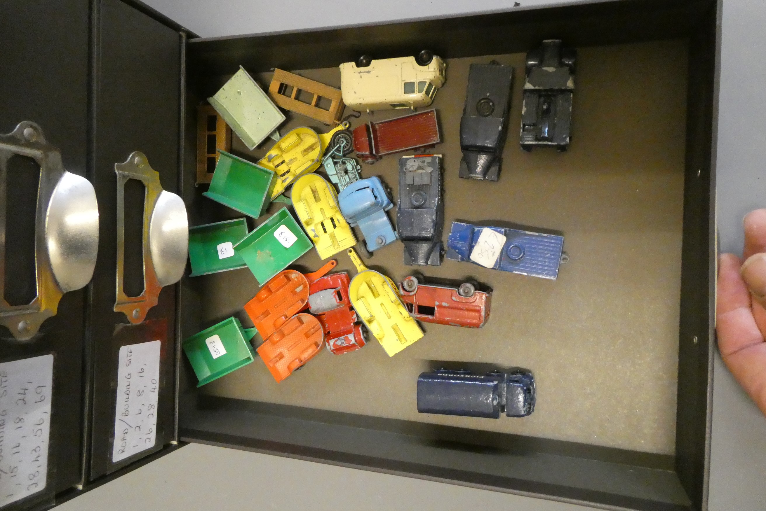 Quantity of playworn Matchbox cars, most items have paint missing, overpainting or damage, poor Image