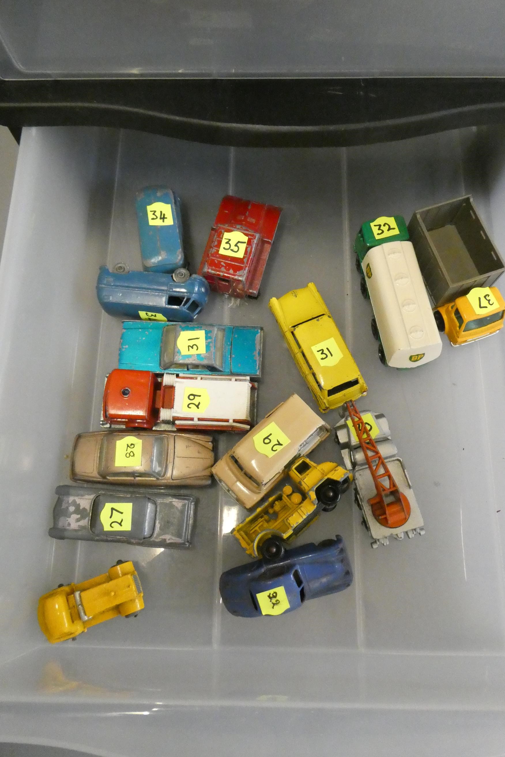 Quantity of playworn Matchbox cars, most items have paint missing, overpainting or damage, poor Image