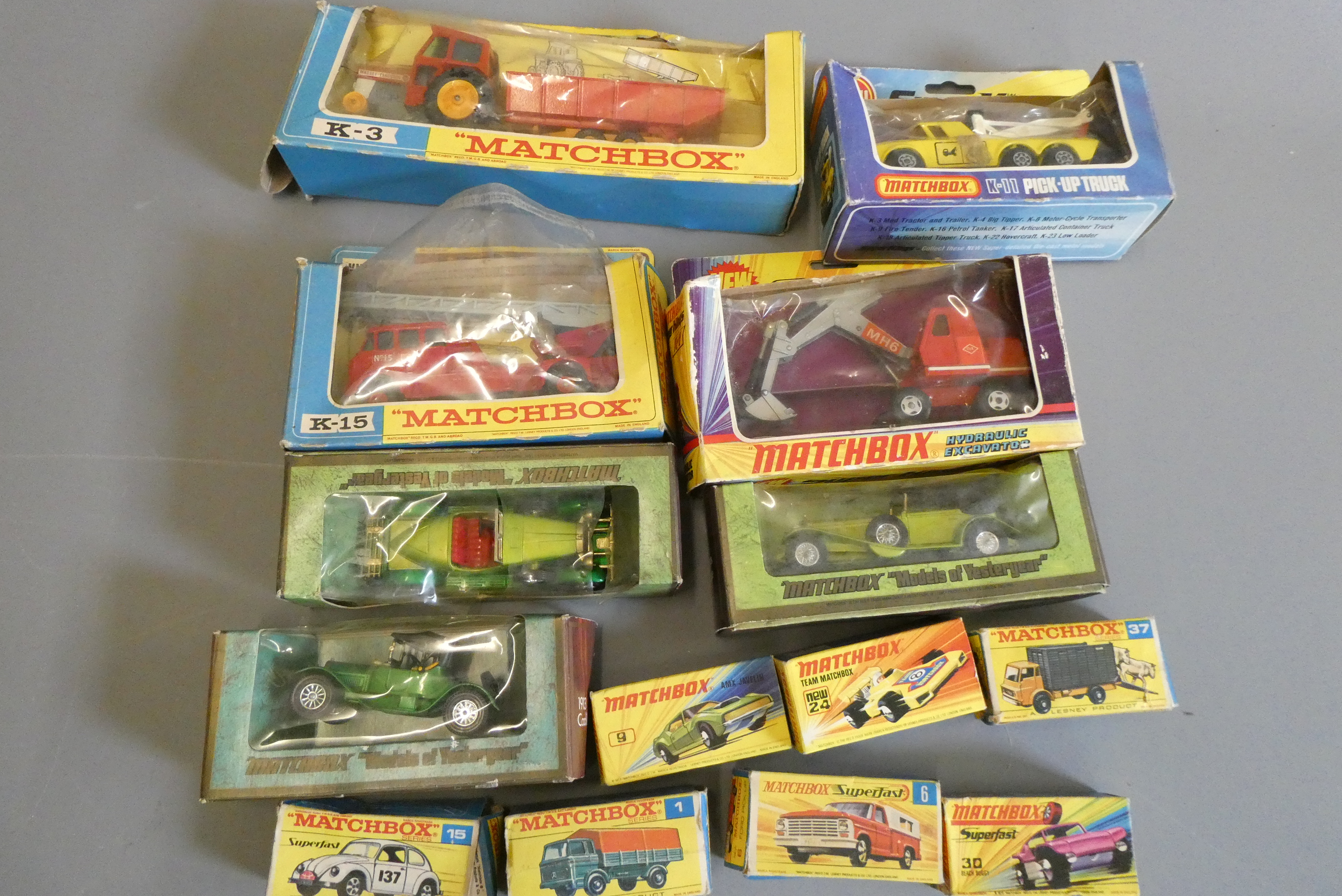 Matchbox models including seven 1:75 series, four Super Kings and three Yesteryear cars, boxes AF, Image