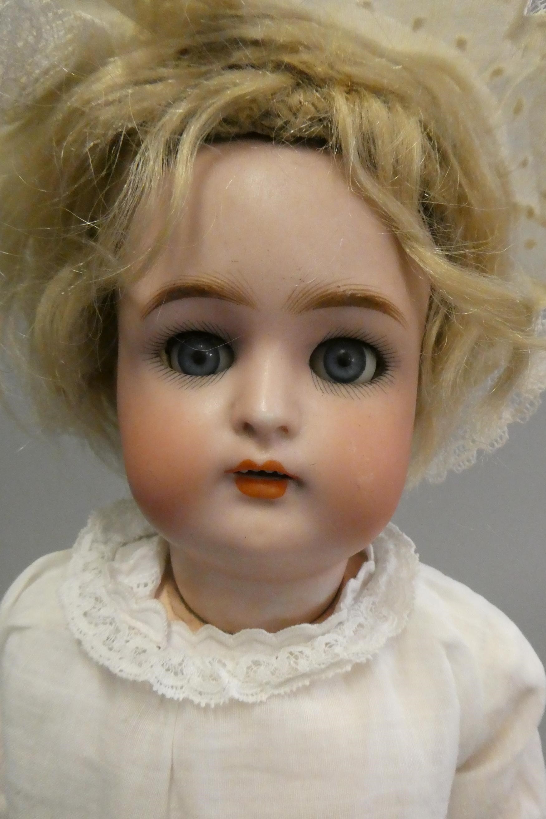 A Kammer & Reinhardt Halbig bisque socket head doll Image