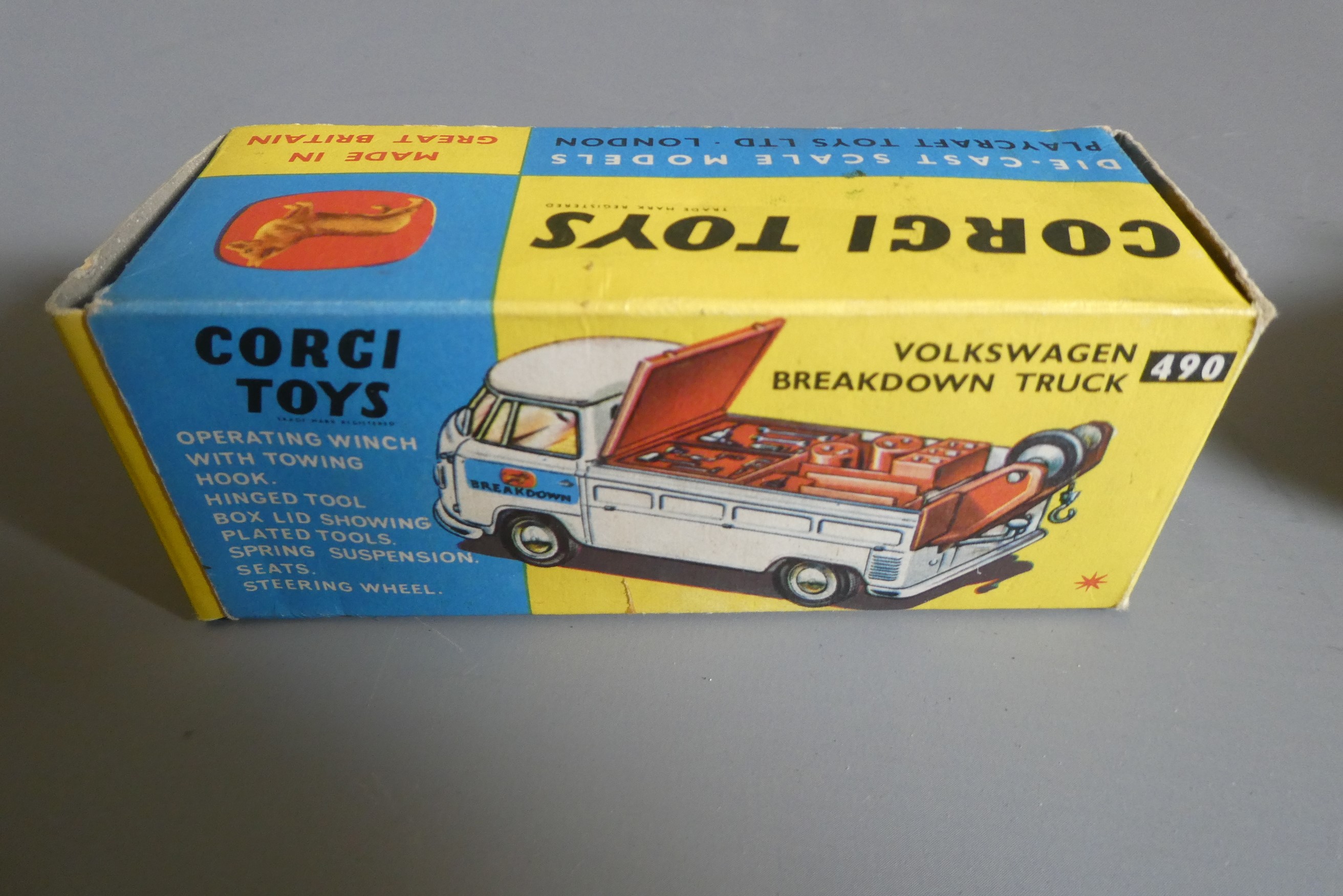Corgi 490 VW breakdown truck, box good, model excellent (Est. plus 24% buyer's premium inc. VAT) Image