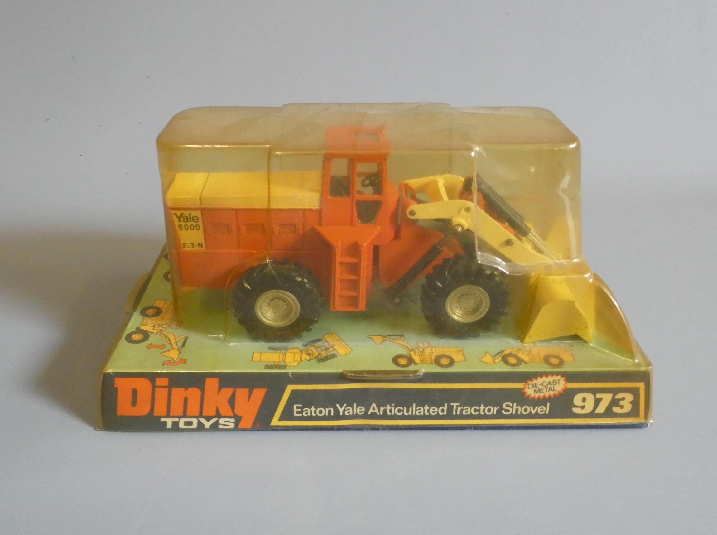 Dinky 973 Eton Yale Tractor Shovel in display packing, box good, model excellent (Est. plus 24% Image