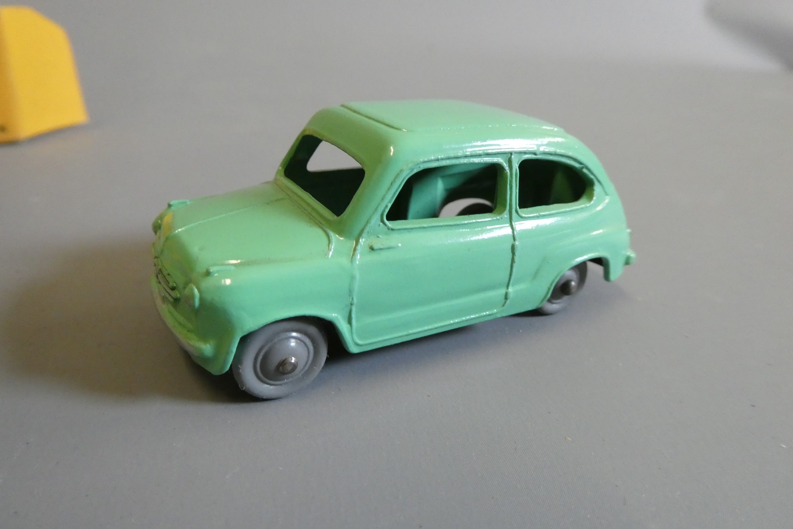 Dinky 183 Fiat 600 and 490 Milk van, boxes fair, models excellent (Est. plus 24% buyer's premium Image