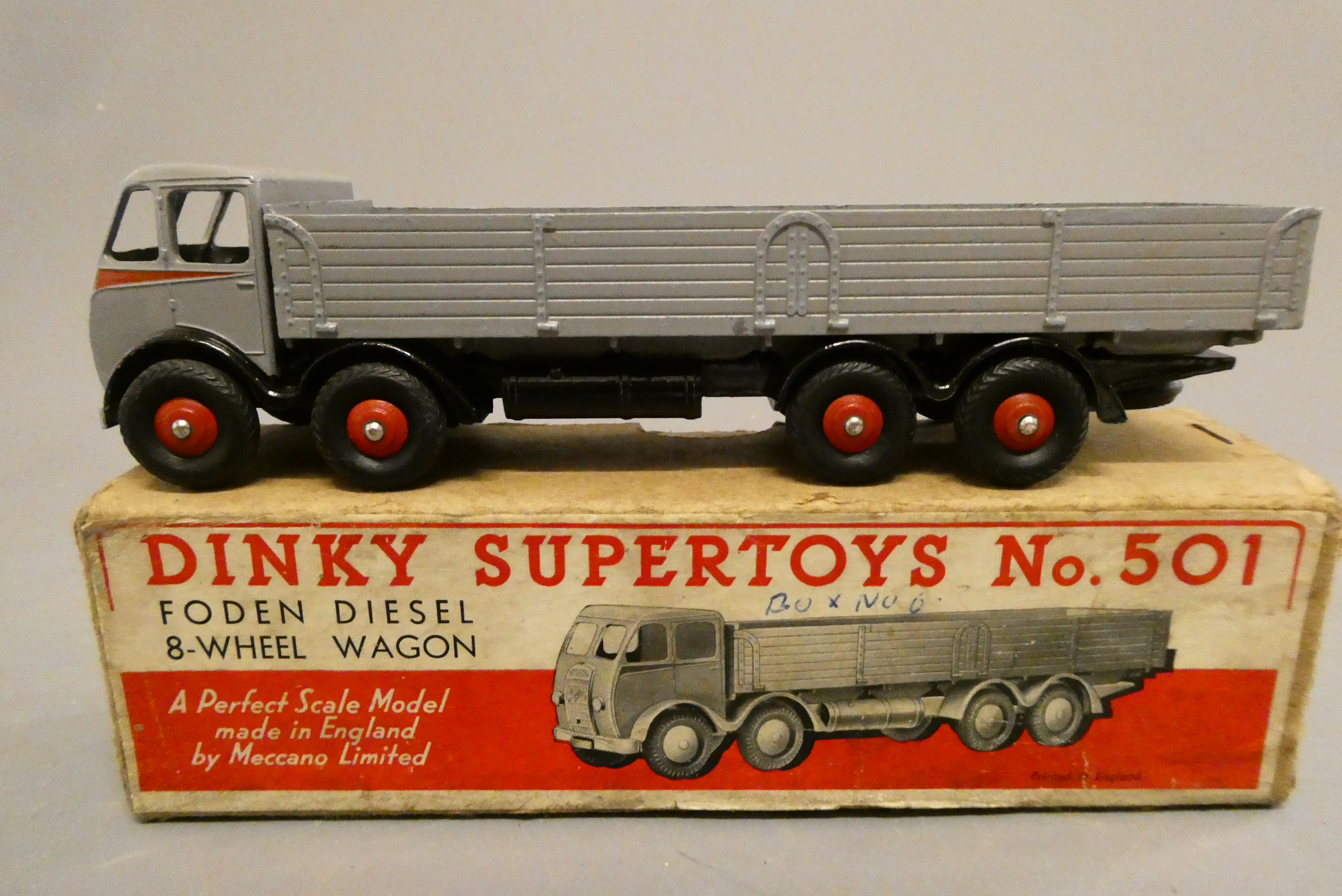 Dinky 501 Foden 8-wheel diesel wagon, first cab finished in grey, box fair, model good to excellent Image
