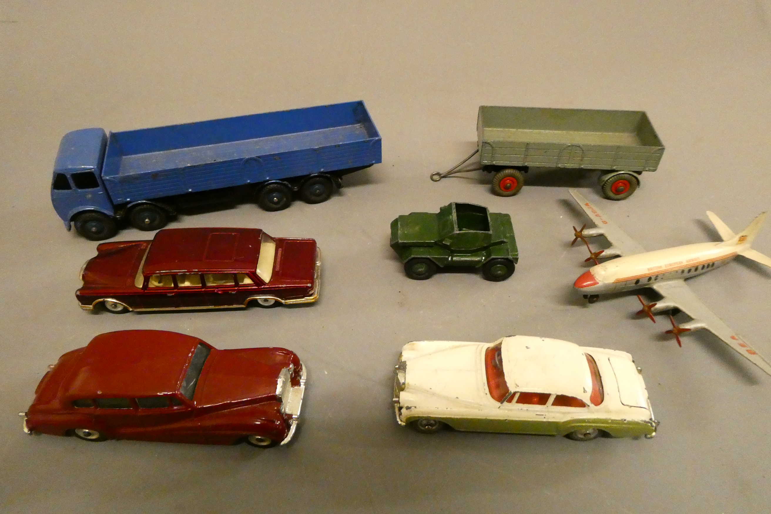 Seven Dinky vehicles including 501 Foden lorry, Mercedes 600S and Viscount airliner, fair (Est. plus Image