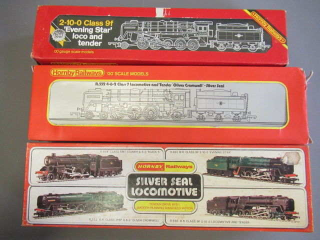 Hornby Margate BR Class 7 Oliver Cromwell, BR Class 9F Evening Star and Silver Seal BR class 5MT. Image