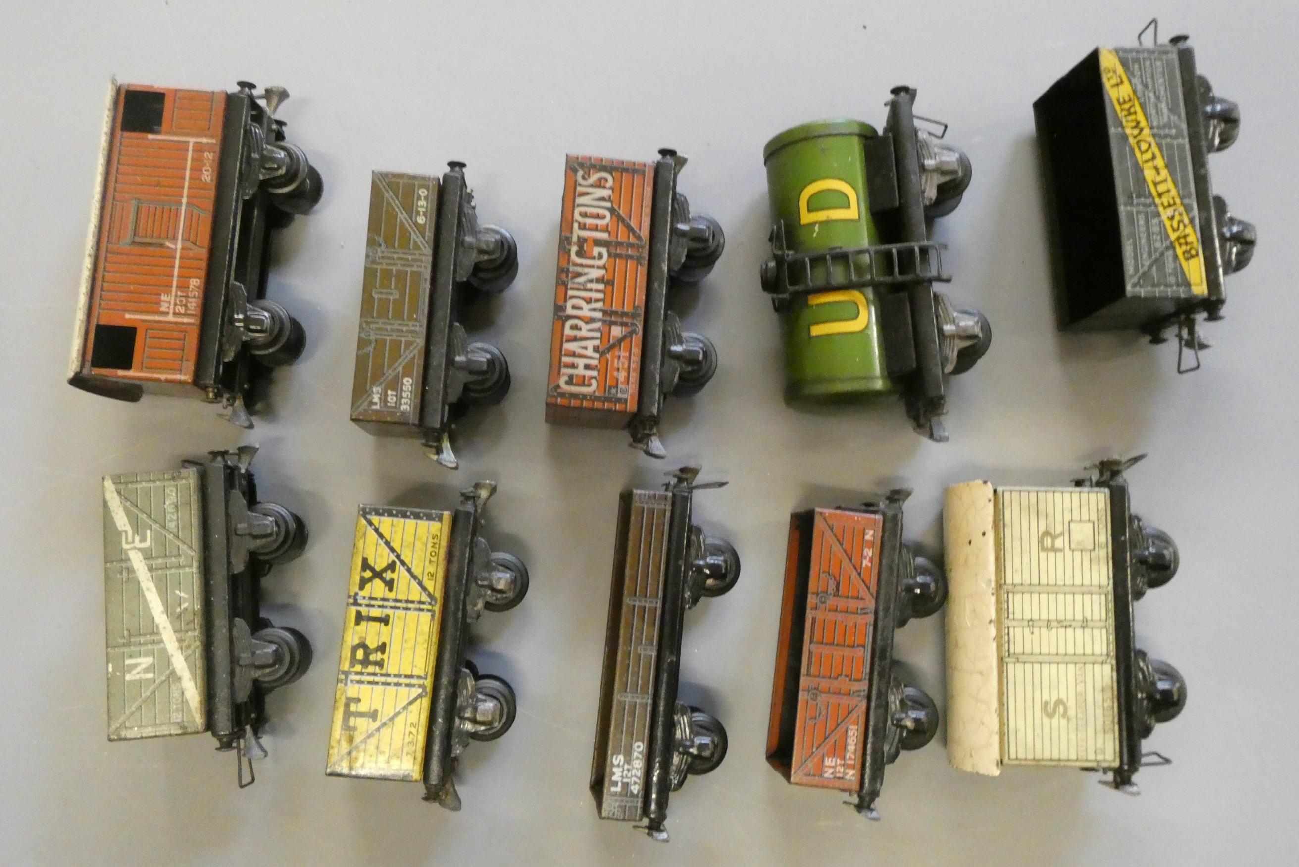 Trix Twin Railways goods rolling stock including private owner coal wagons Image