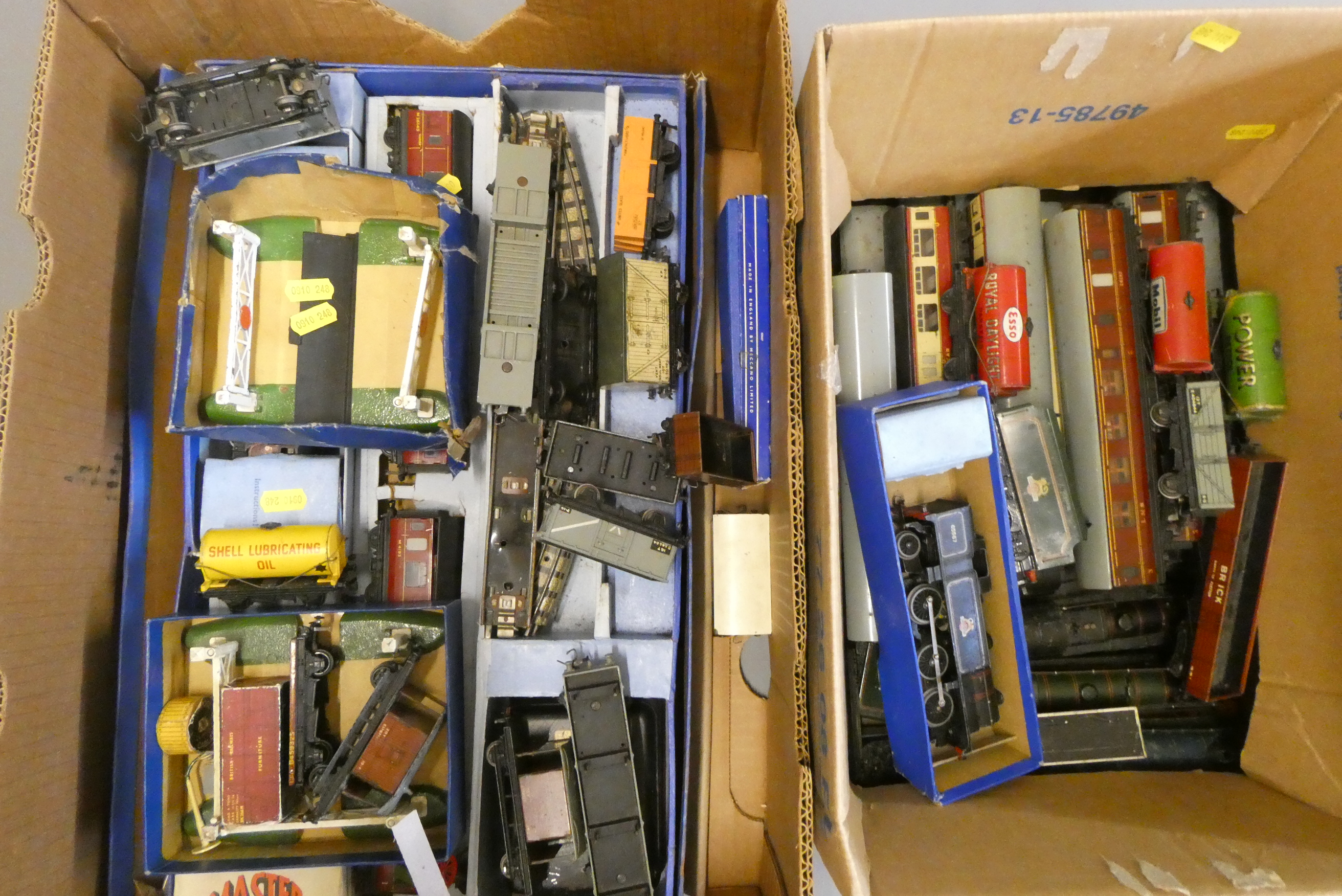 Playworn Hornby Dublo 3-rail trains including four locomotives Image