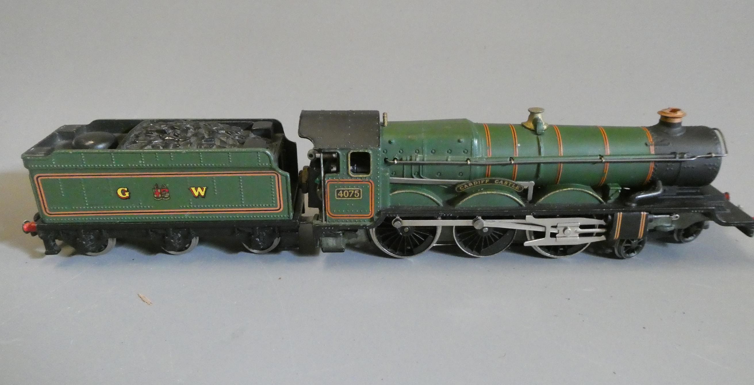 Wrenn Cardiff Castle locomotive, boxed, good (Est. plus 24% buyer's premium inc. VAT) Image