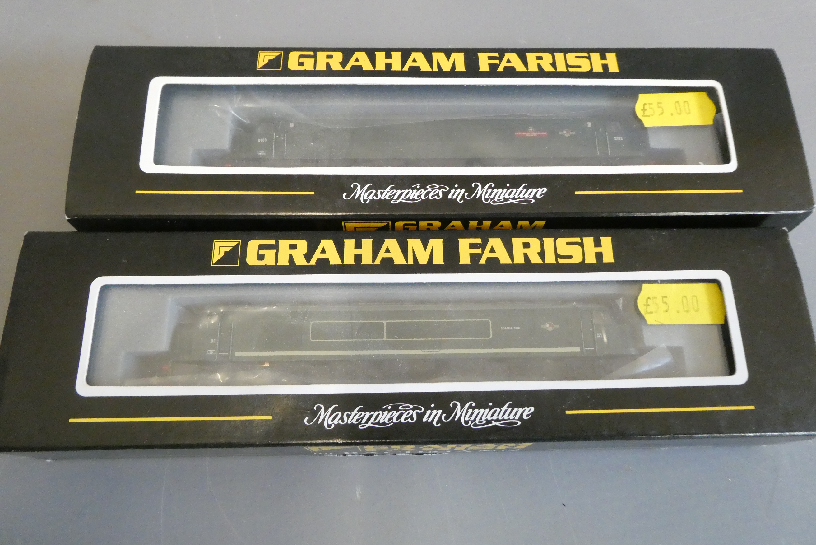 Two Graham Farish N-gauge class 46 diesel locomotives in BR green, boxed, excellent (Est. plus 24% Image