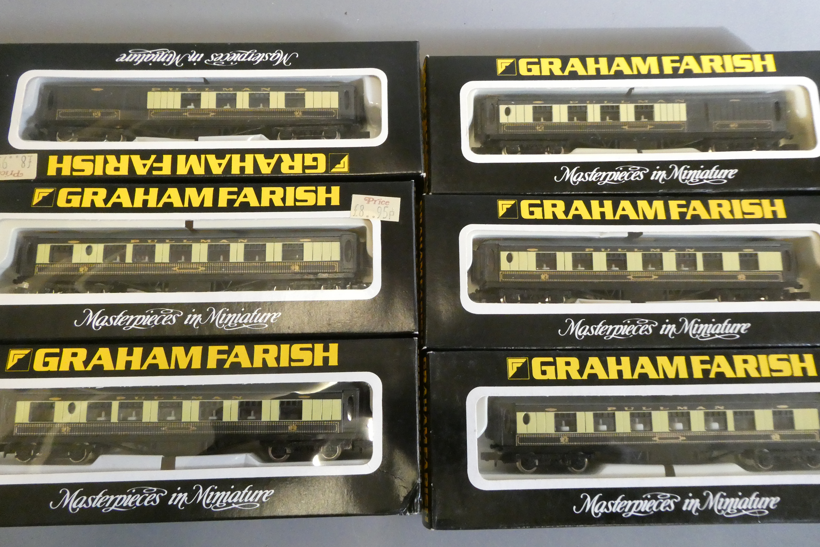 Six N gauge Pullman coaches by Graham Farish, all items boxed, good to excellent (Est. plus 24% Image