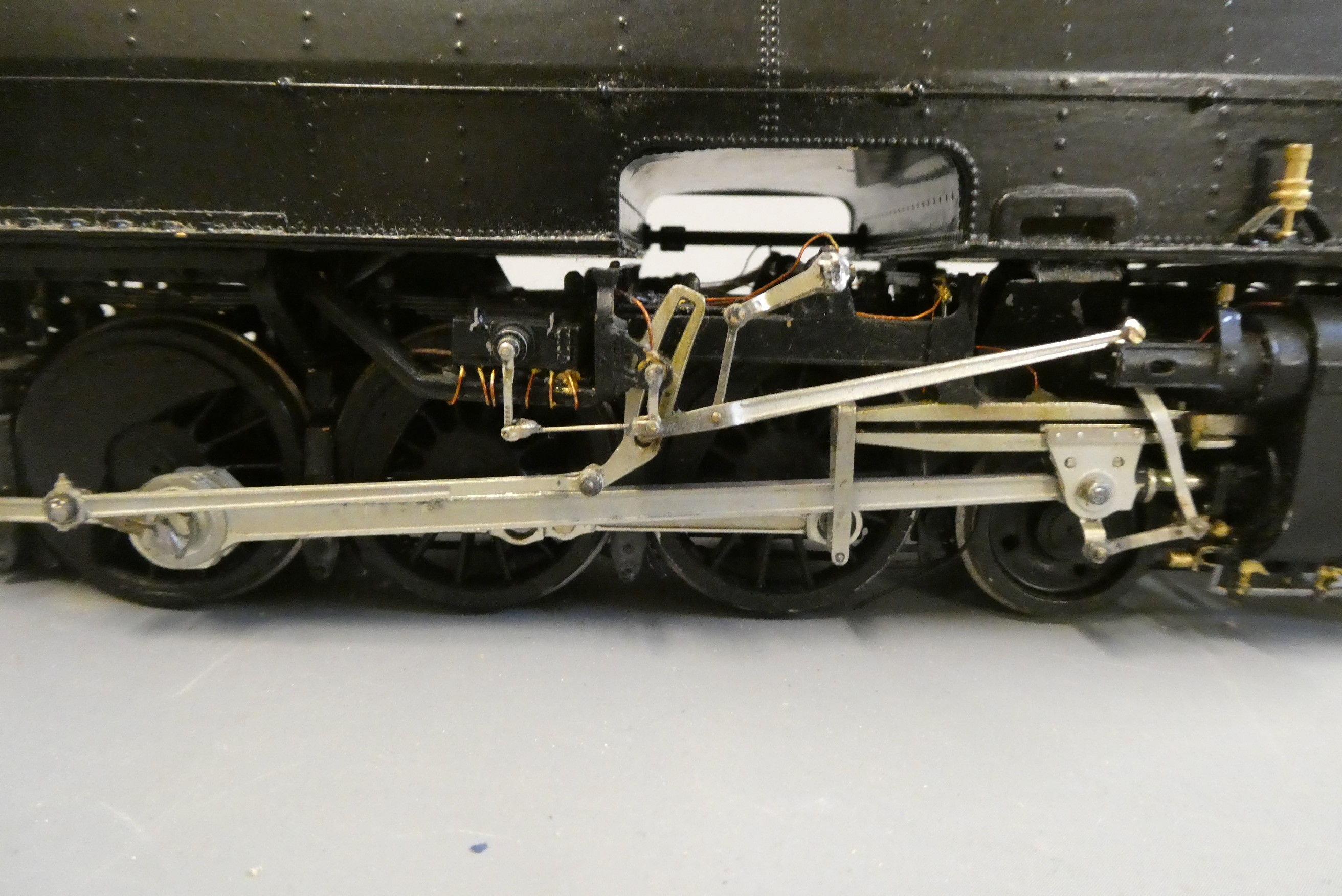 Kit built 0 gauge South African Railways Garett locomotive for two rail operation Image