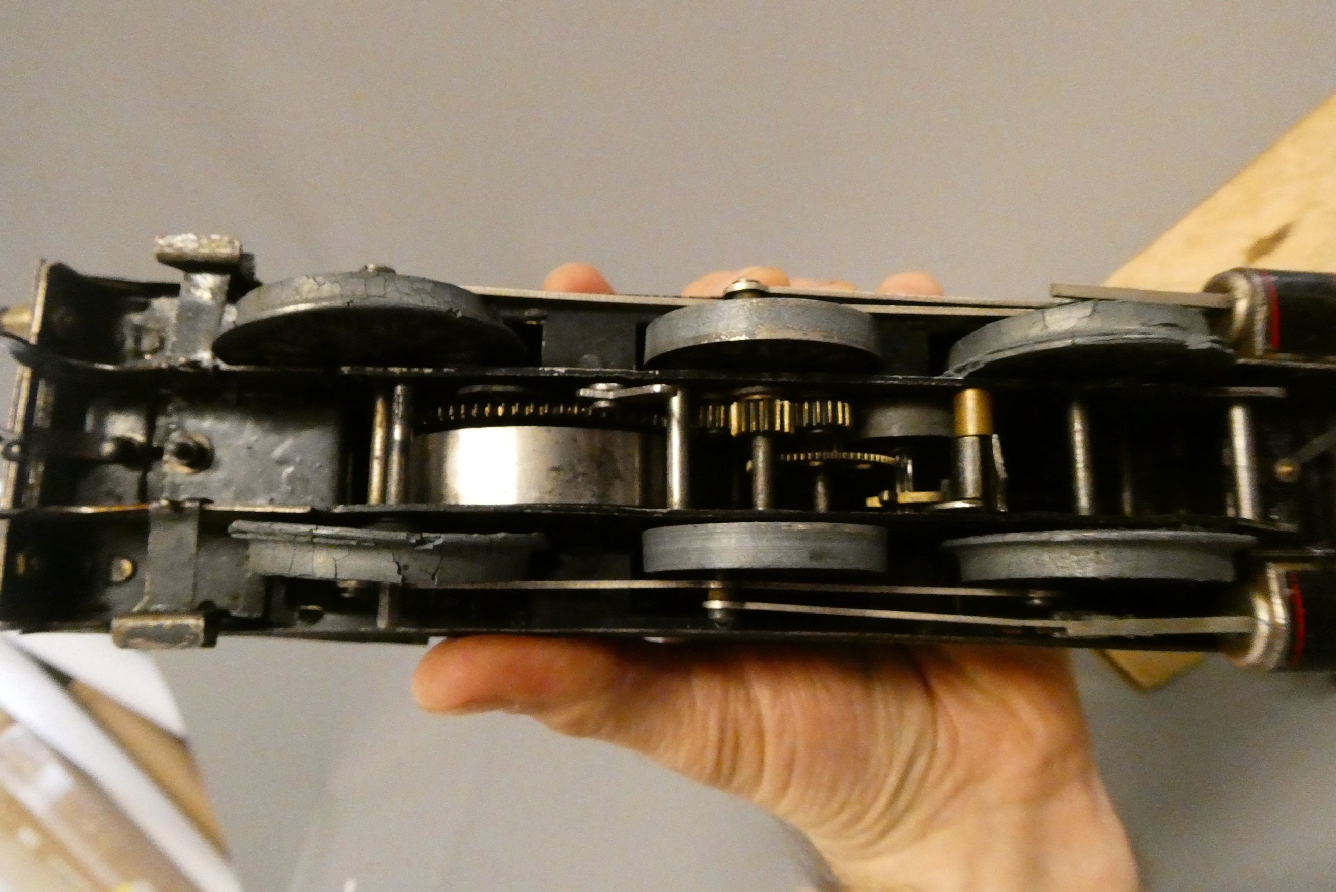 Bassett-Lowke clockwork 0-6-0 tank 5574 fitted with incorrect wheels, with metal fatigue, and a GWR Image