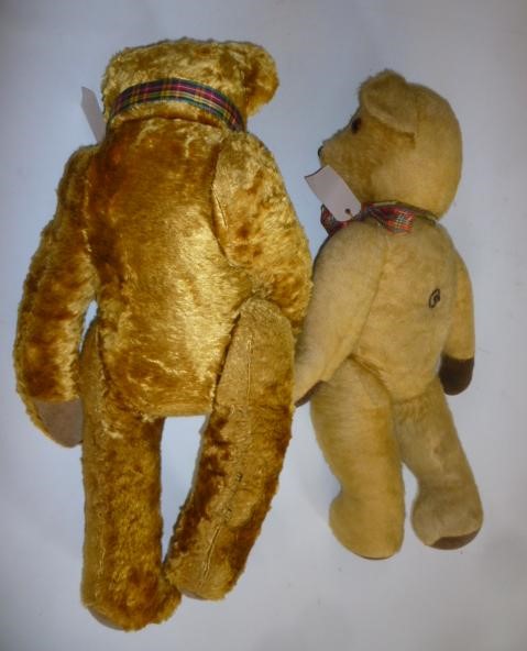 An English musical teddy bear Image