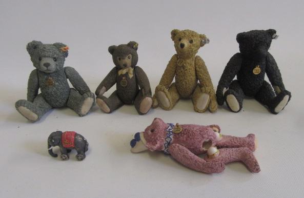 Five Steiff china approximately 5 1/2" high Image