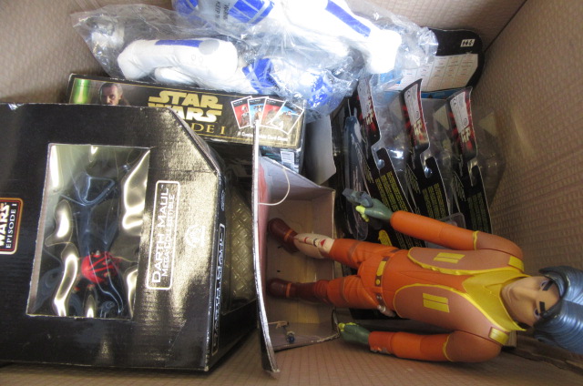 Various Star Wars and other figures including seven boxed or bubble packed (Est. plus 21% premium Image
