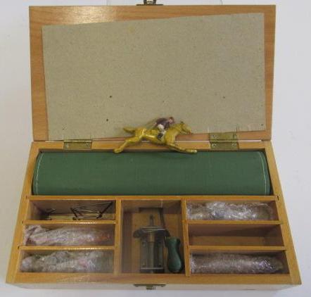 A Chad Valley presentation Escalado Set with five diecast horses and jockeys Image