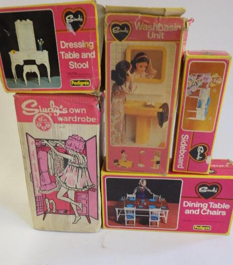 Six boxed Sindy accessories comprising bed and bed clothes Image