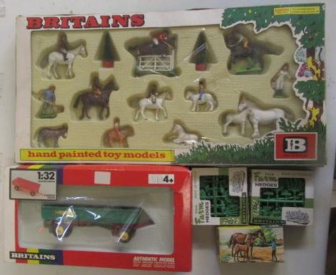 9567 Britains four wheeled trailer Image