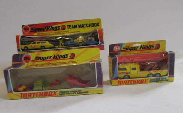 Matchbox Super Kings K7 Racing Car Transporter Image