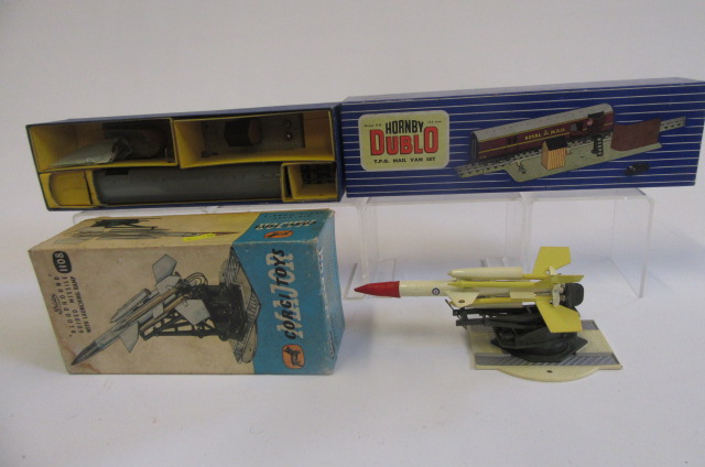 1108 Bristol Blood Hound Guided Missile with ramp Image