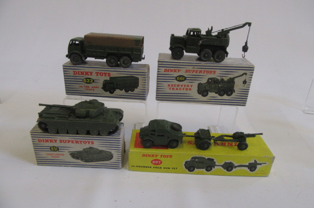 697 25 Pounder Field Gun Set Image