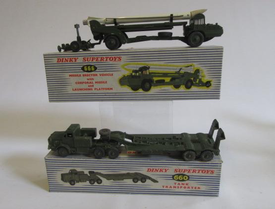 666 Missile Erector Vehicle Image