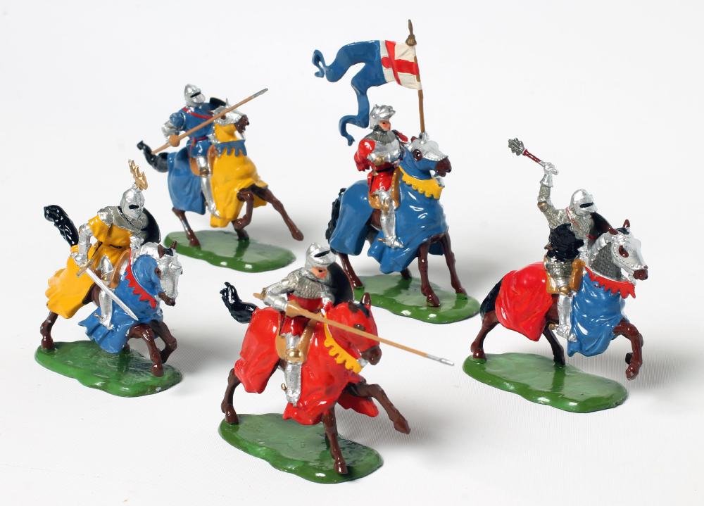 Five boxed Britains Knights of Agincourt comprising No.1662 Image