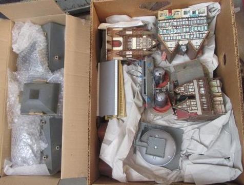 HO scale line side buildings kits including houses Image