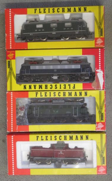 Four HO Fleischmann locomotives comprising 4230 Class 221 Diesel Image