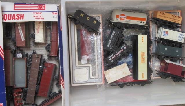 Playworn goods rolling stock by Marklin Image