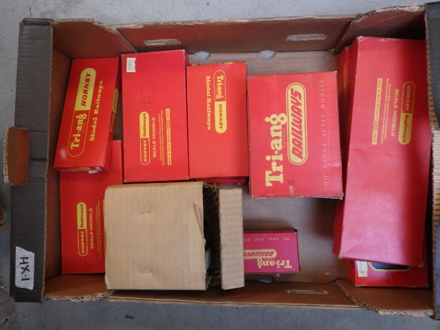 Hornby Railways G.W.R. Albert Hall locomotive Image