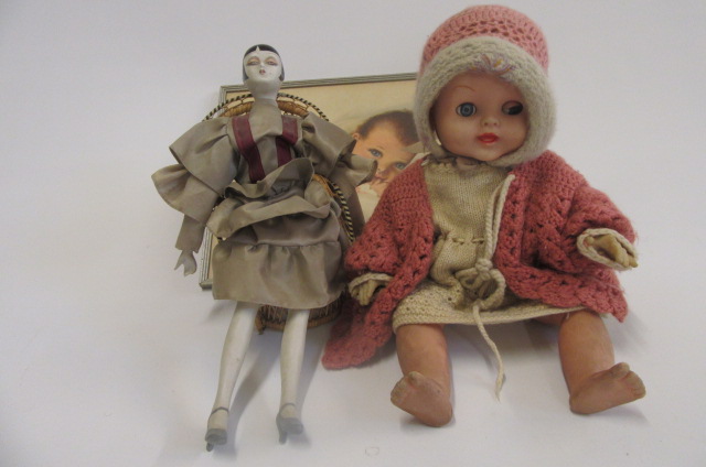 A rubber jointed doll Image