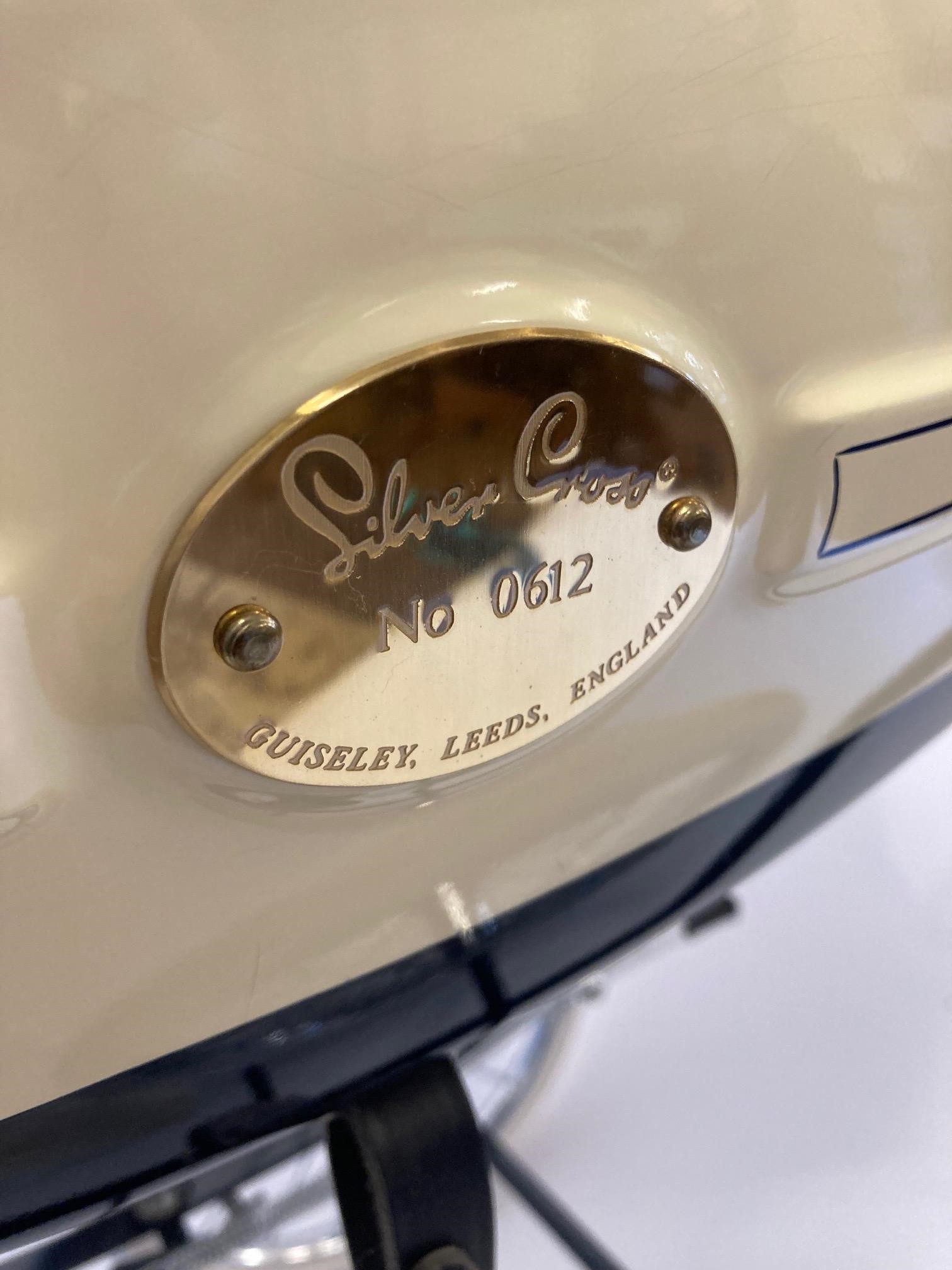 A Silver Cross Millennium Pram Image