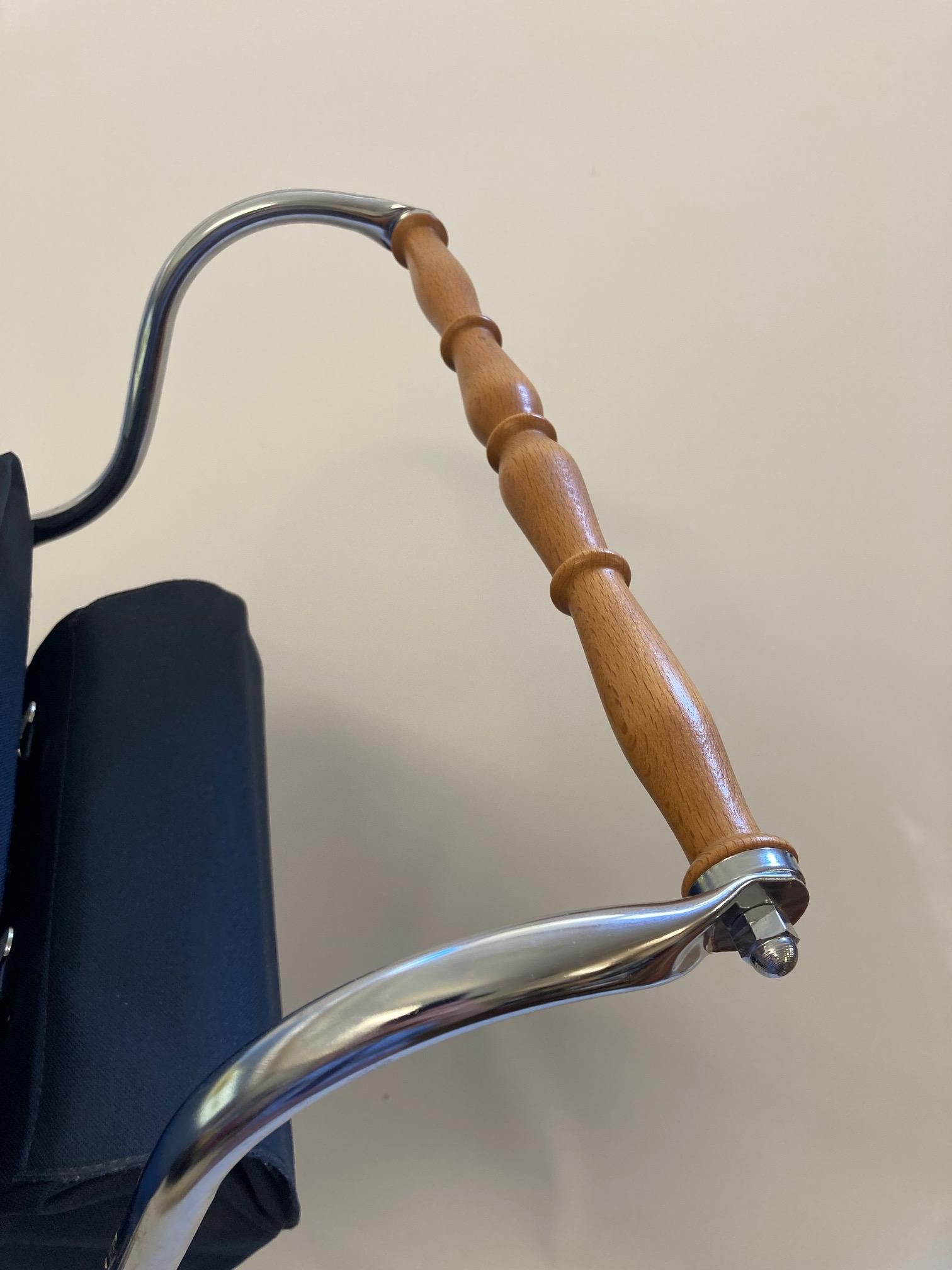 A Silver Cross Millennium Pram Image