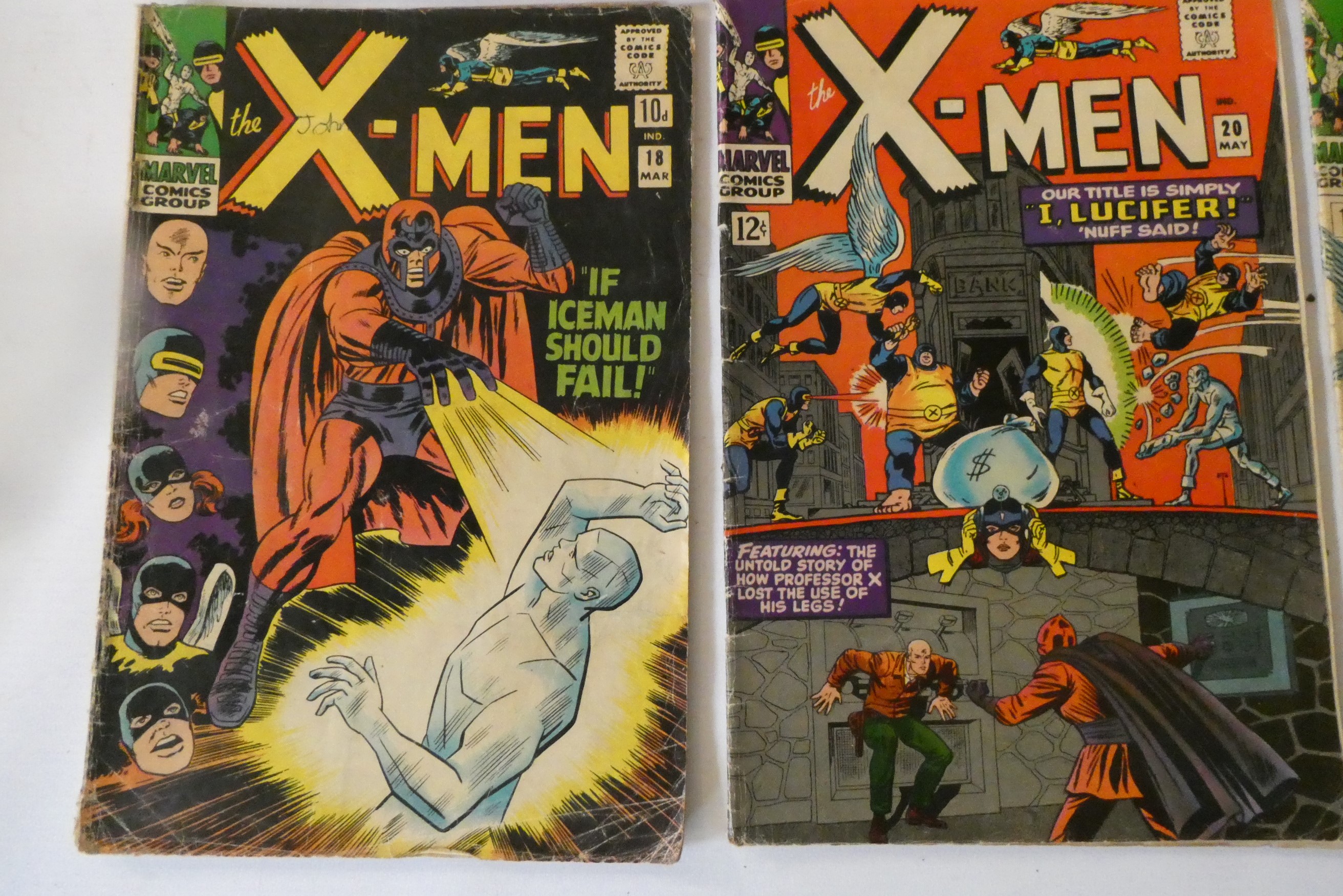 Marvel's X-Men 15-18, and 20-27, eight priced 10d, the rest 12c. mixed used condition, creases, rips Image