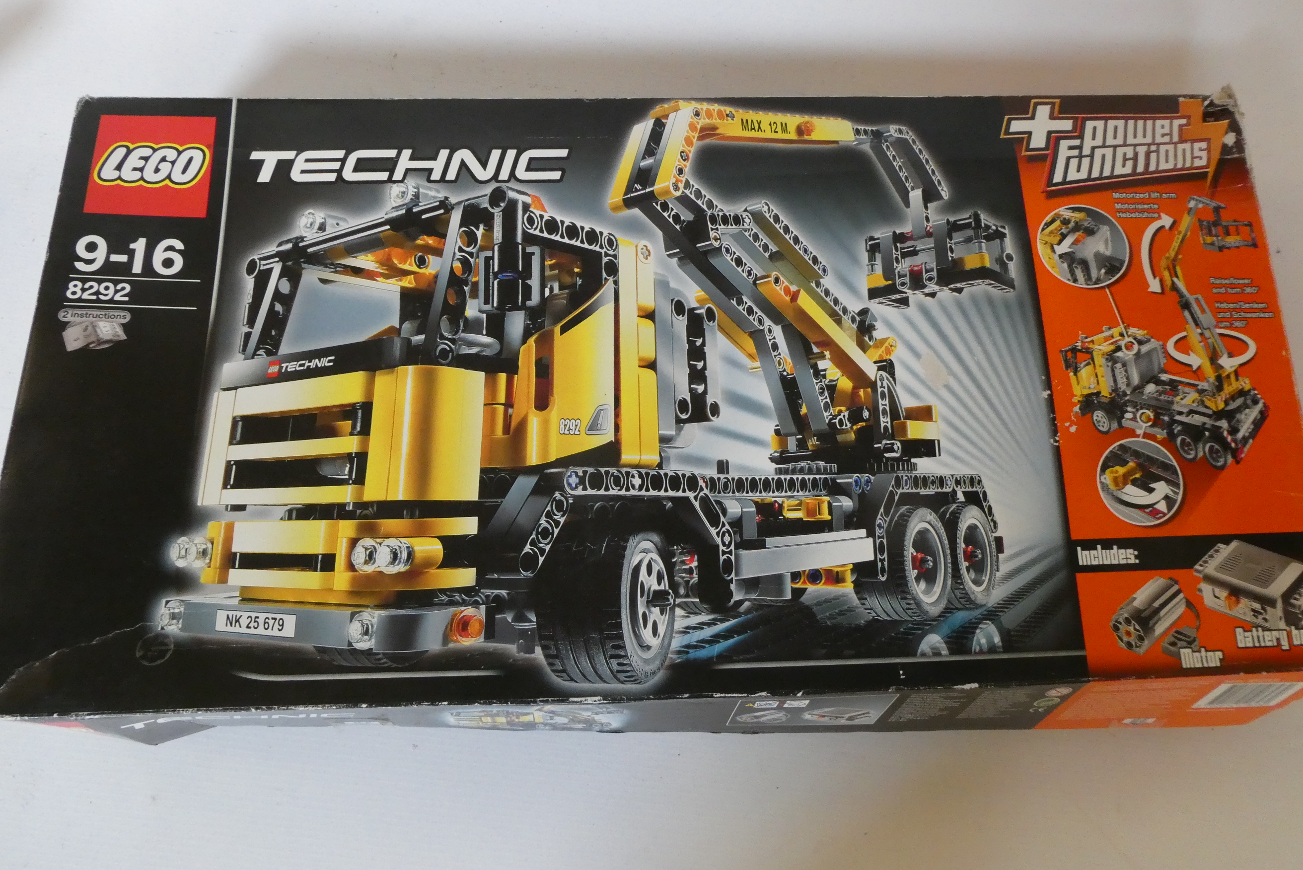 Lego Technik 8292 crane, loose parts in original box, unchecked for completeness (Est. plus 24% Image