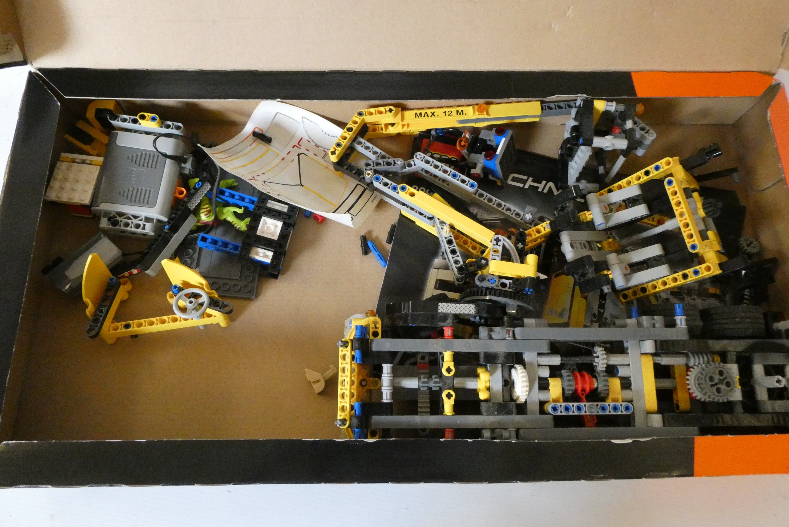 Lego Technik 8292 crane, loose parts in original box, unchecked for completeness (Est. plus 24% Image